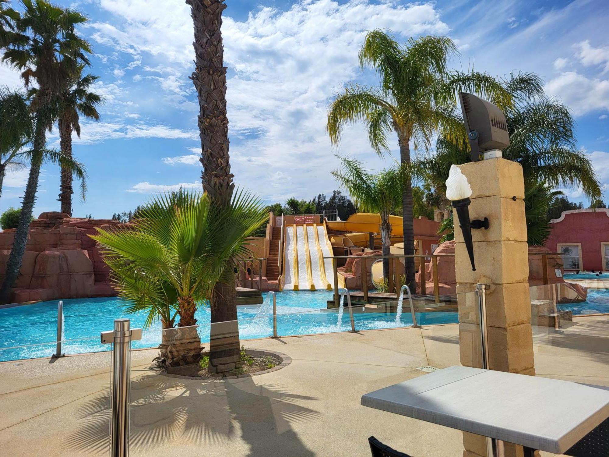 Campsite Mobil 4 Personnes Climatise Hyeres